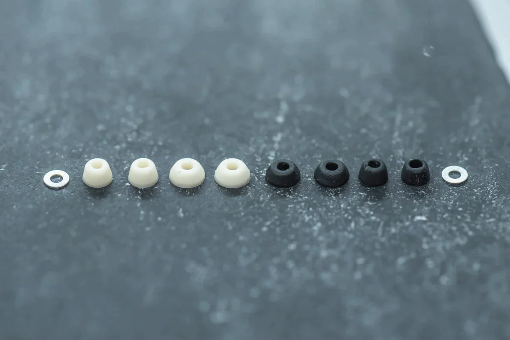 Dynamics Trucks - Black